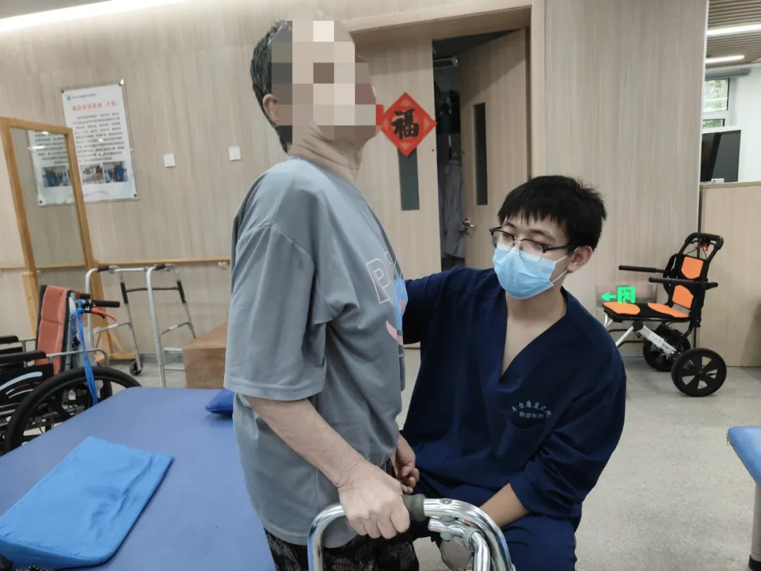 061e82bc00c2bedb6768fb7694d420b4_origin(1)_副本.jpg